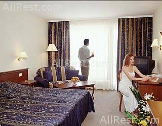 Riviera Beach Hotel 27